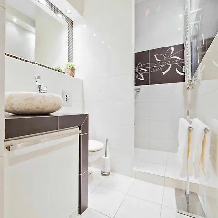 E-Apartamenty Stary Rynek Apartment Poznan